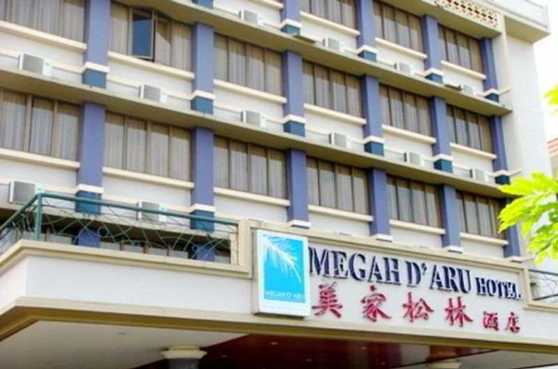 Hotel Megah D'aru